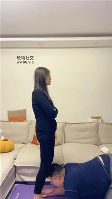 【埋汰】瑜伽裤女神玉足蹂躏 JS250106-44  第4张