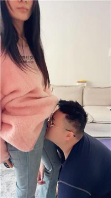 【埋汰】牛仔裤女神玉足踩踏 bf49085  第8张