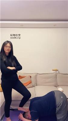 【埋汰】瑜伽裤女神玉足蹂躏 JS250106-44  第3张