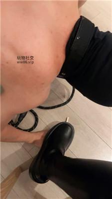 【九月】强制舔脏鞋底/长靴黑丝踩踏 bf48675  第14张