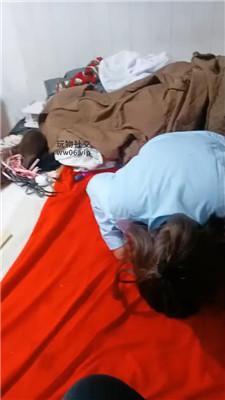 【伪娘和人妻】白短袜恋足狂舔 JS250106-57  第12张